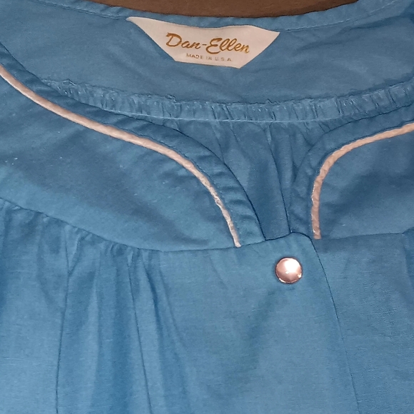 **VINTAGE** Cotton Robe - Picture 4 of 6